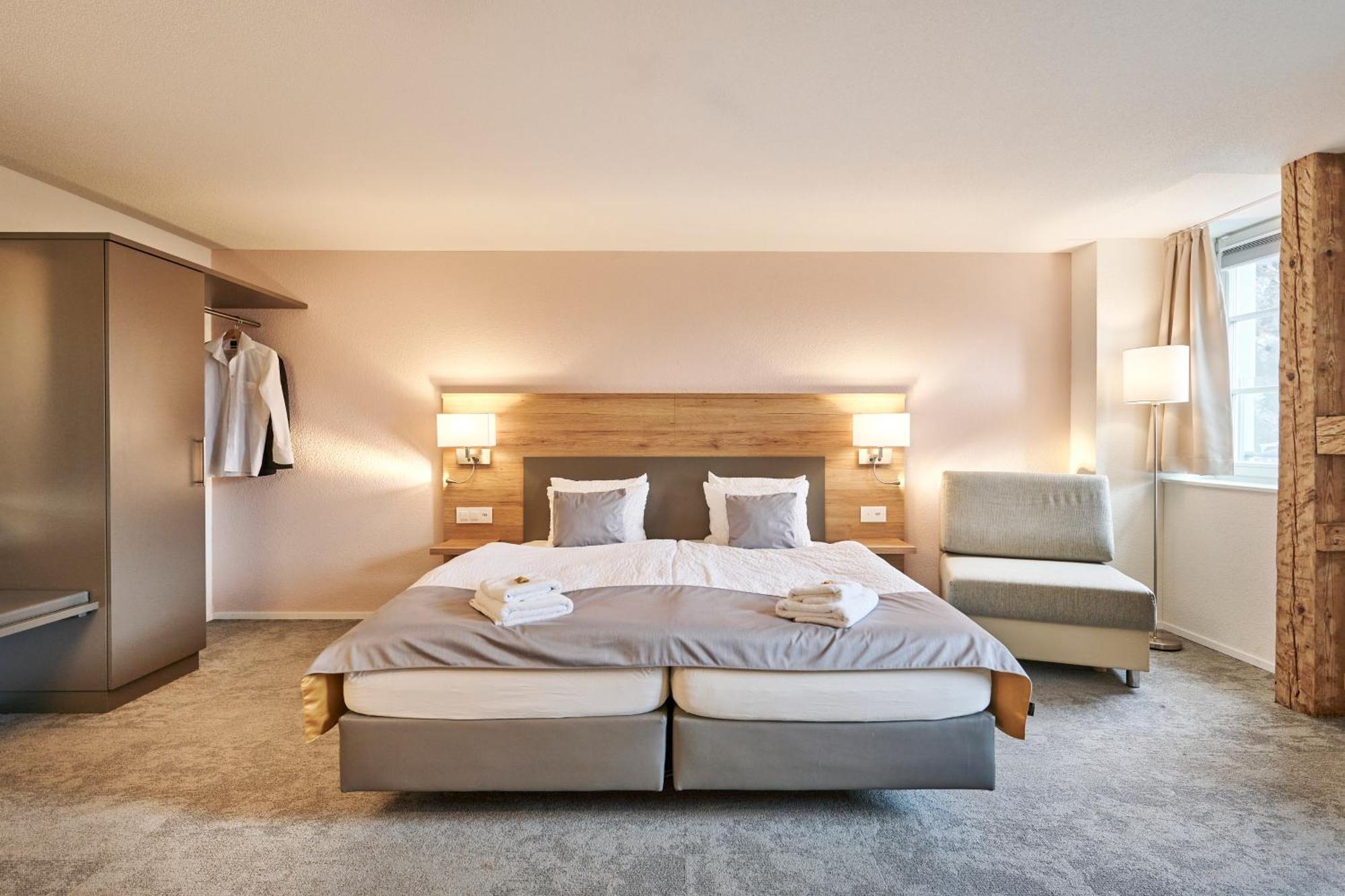 Aparthotel Krone - Self Check-In Unterseen 外观 照片