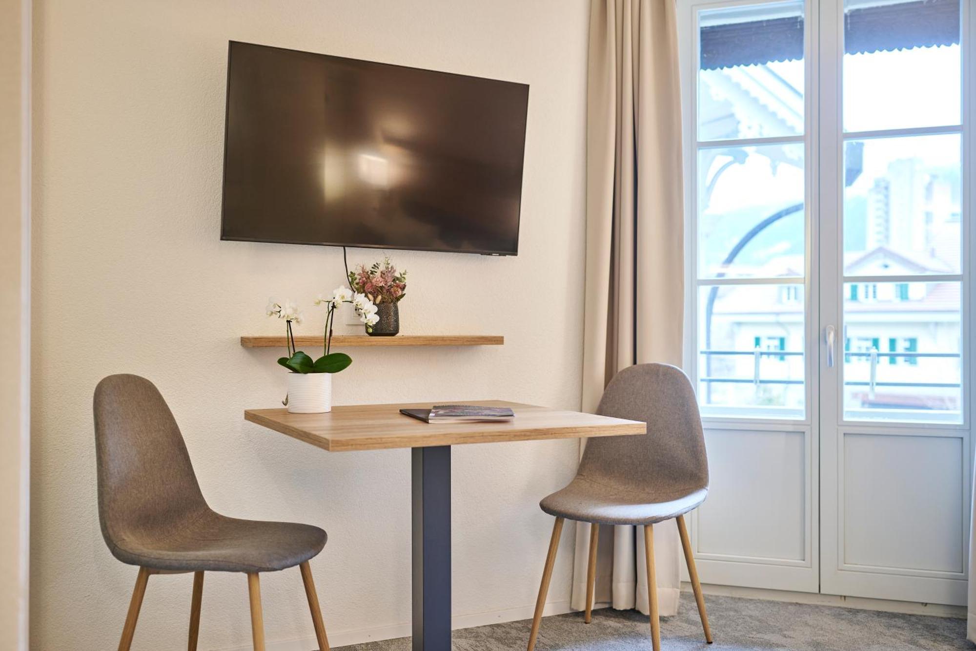 Aparthotel Krone - Self Check-In Unterseen 外观 照片