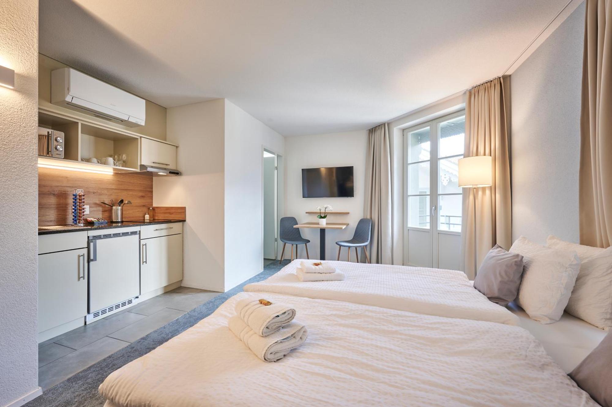 Aparthotel Krone - Self Check-In Unterseen 外观 照片