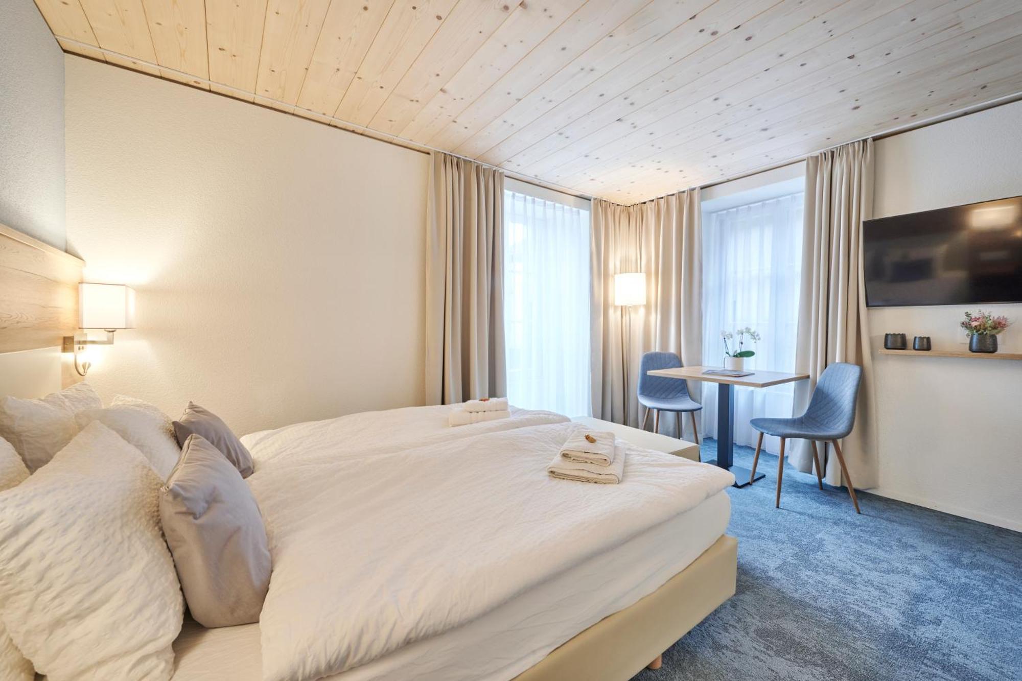 Aparthotel Krone - Self Check-In Unterseen 外观 照片