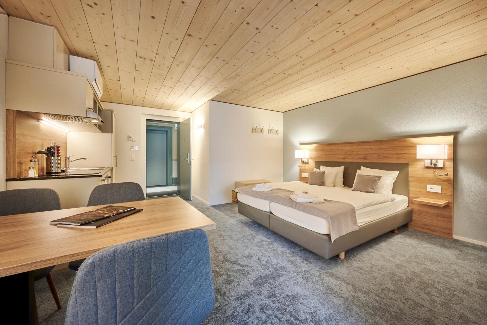 Aparthotel Krone - Self Check-In Unterseen 外观 照片